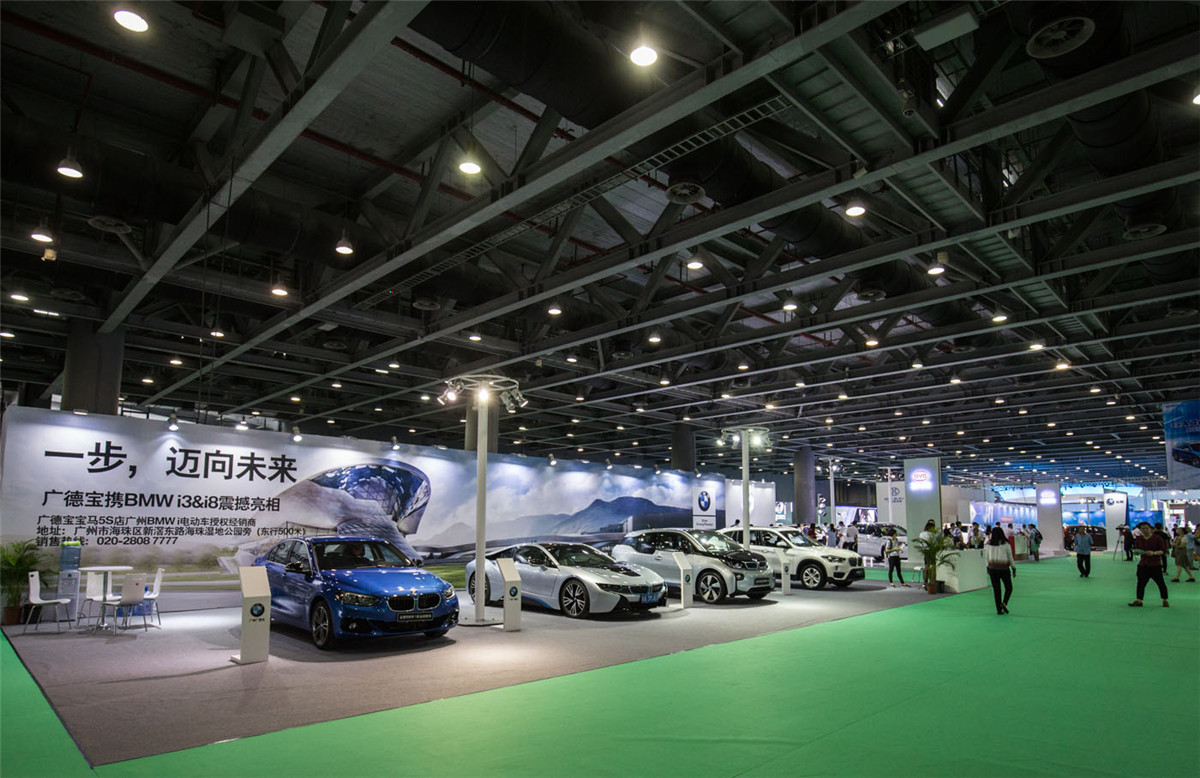 7月21日，2017第二届中国国际新能源、节能及智能汽车展在广州保利世贸博览馆拉开帷幕。 新华社记者张若玄摄